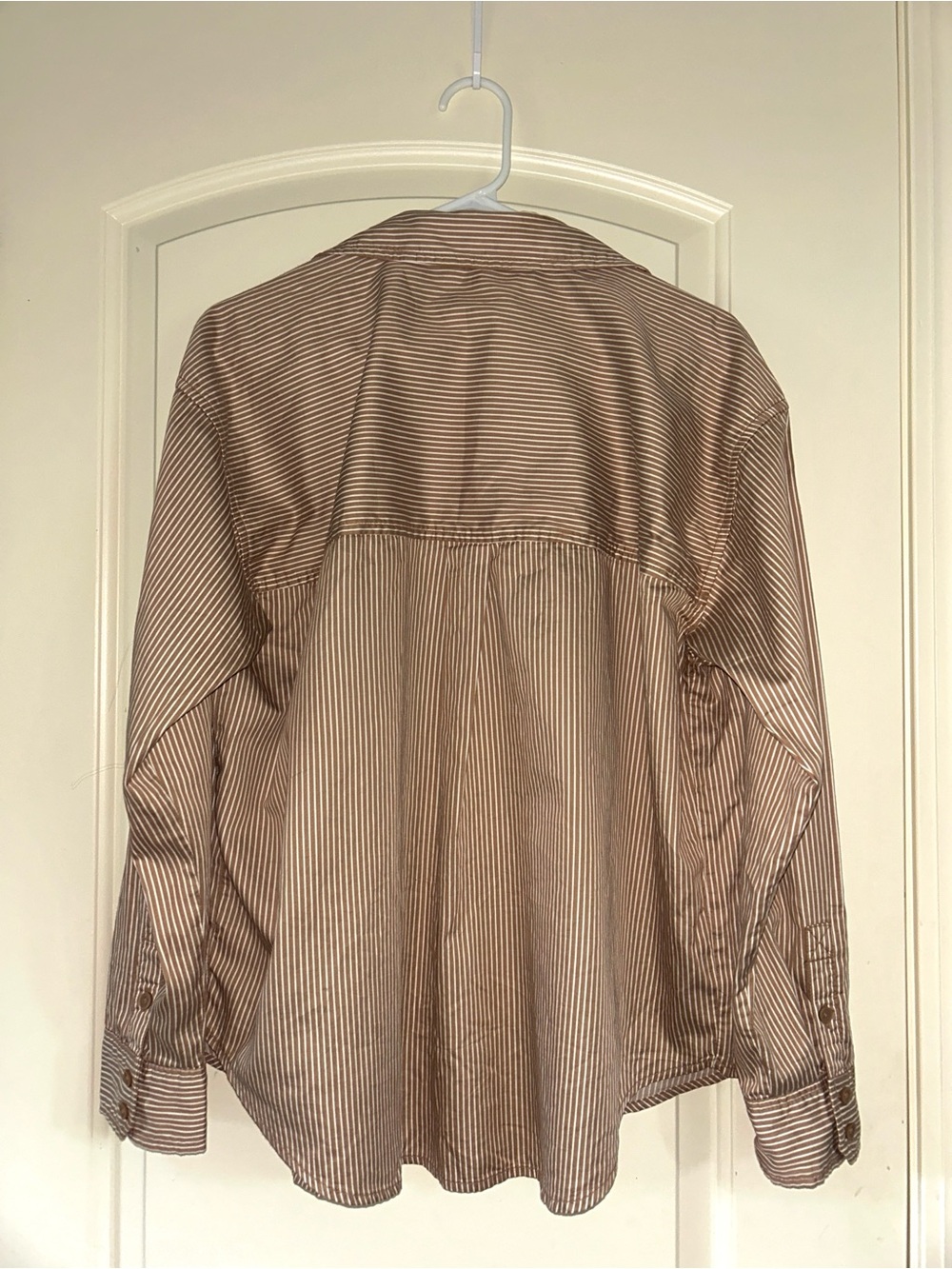 American Eagle Outfitters Brown Striped Lightweight Shirt Jacket - Picture 3 of 3